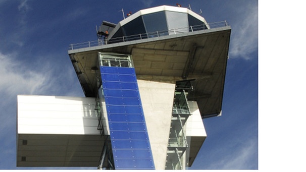 Der Abflugturm von Nürnberg | Bild: Airport Nürnberg
