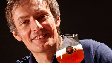 Jeff Maisel mit Jeff's Bavarian Ale | Bild: Brauerei Maisel