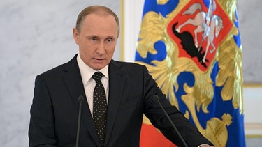 Russlands Präsident Putin hält Rede an die Nation | Bild: picture-alliance/dpa