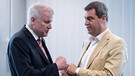 Seehofer und Söder im Gespräch vor einer CSU-Vorstandssitzung im Juli 2016 | Bild: picture-alliance/dpa
