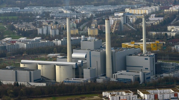 Steinkohlekraftwerk München Nord aus der Luft aufgenommen | Bild: picture-alliance/dpa/Peter Kneffel