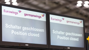 Schalter am Stuttgarter Flughafen  | Bild: picture-alliance/dpa
