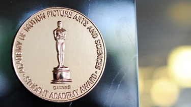 Studenten-Oscar-Medaille | Bild: picture-alliance/dpa/Angelika Warmuth