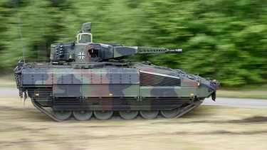 Auch bald auf der NATO-Wunschliste? Der neue Schützenpanzer Puma. | Bild: picture-alliance/dpa