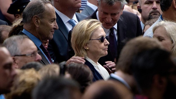 Hillary Clinton auf einer Gedenkveranstaltung zum 11. September | Bild: picture-alliance/dpa