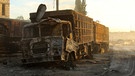 Zerstörter Lastwagen des UN-Hilfskonvois in Aleppo | Bild: Reuters (RNSP)/Ammar Abdullah