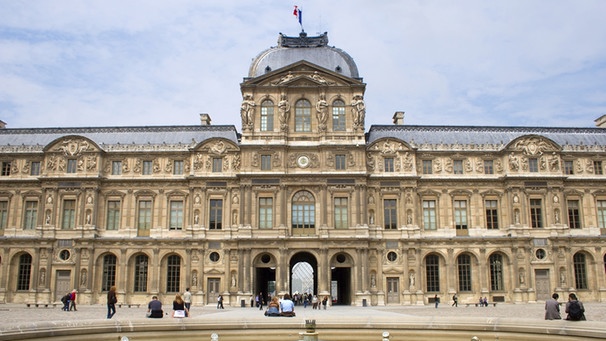 Der Pariser Louvre | Bild: picture-alliance/dpa