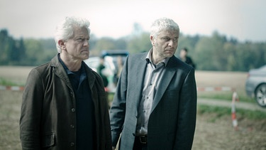 Filmszene aus "Tatort - Macht und Ohnmacht" - die Kriminalhauptkommissare Ivo Batic (Miroslav Nemec, links) und Franz Leitmayr (Udo Wachtveitl). | Bild: BR/Hagen Keller