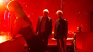Die Kriminalhauptkommissare Franz Leitmayr (Udo Wachtveitl) und Ivo Batic (Miroslav Nemec) im Nachtclub "3001" auf Ortstermin. | Bild: BR/Regina Recht