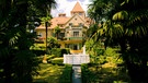 Die "Villa Trenker" von außen. | Bild: BR/Roxy Film/Christian Hartmann