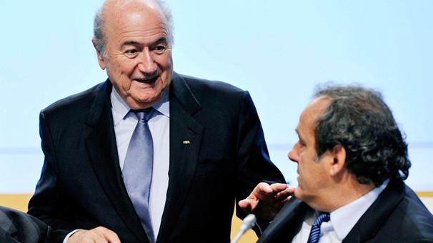 UEFA-Präsident Sepp Blatter und UEFA-Präsident Michel Platini | Bild: picture-alliance/dpa