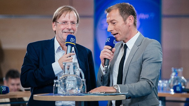 DFB-Interimspräsident Dr. Rainer Koch im Interview mit Markus Othmer. | Bild: BR/Julia Müller
