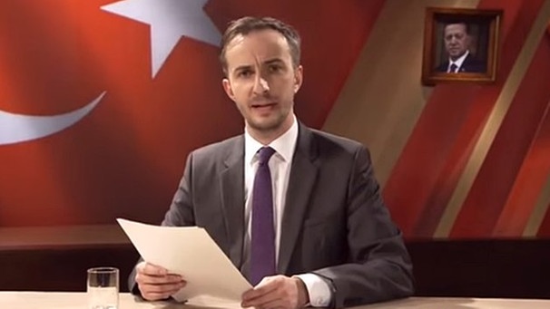Jan Böhmermann verliest Schmäh-Gedicht über Recep Erdogan | Bild: ZDFNeo
