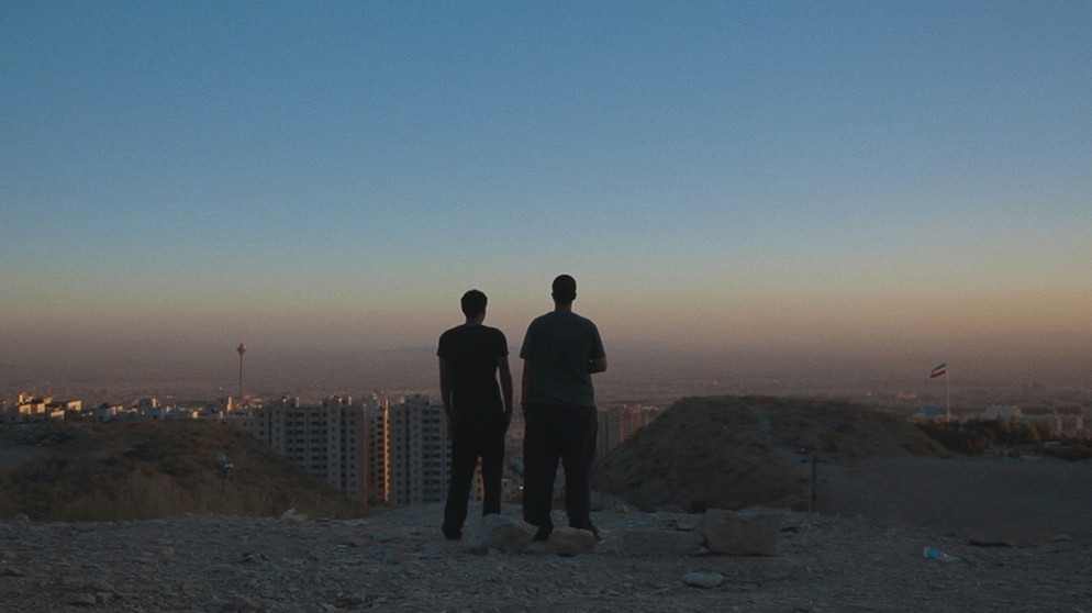 Szenenbild aus dem Dokumentarfilm "Raving Iran" | Bild: Raving Iran, Susanne Regina Meures/Christian Frei Film Productions/ZHDK