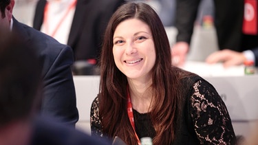 Johanna Uekermann im Januar 2018 auf dem SPD-Parteitag in Bonn | Bild: BR
