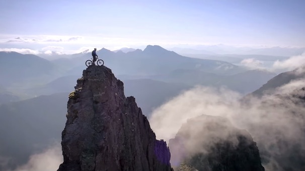Filmausschnitt von "The Ridge" von Danny MacAskill | Bild: Screenshot "The Ridge"/Youtube