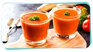 Kalte Tomatensuppe mit Parmesan | Bild: mauritius-images