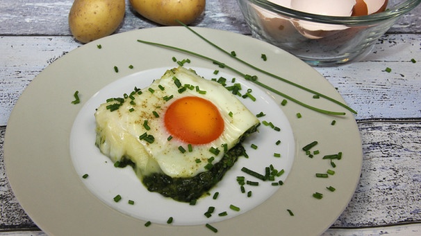 Kartoffelbrei-Spinat-Spiegelei-Auflauf | Bild: BR