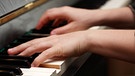 Klavier spielen | Bild: colourbox.com