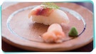 Knuspriges Sushi ("Forelle Blau") | Bild: mauritius-images