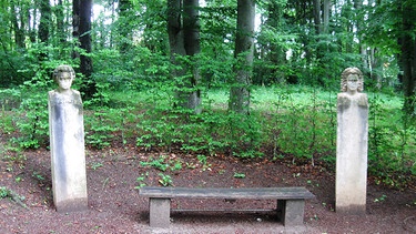 Das Hermenrondell im Seidl-Park in Murnau | Bild: Rufus46