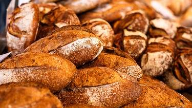 Symbolbild: Frisches Brot | Bild: PHOTOPQR/L'INDEPENDANT/MAXPPP | Nicolas Parent