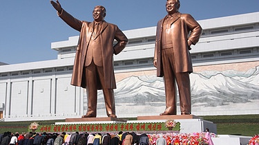 Mansu Hill, Kim Il Sung, Kim Jong Il | Bild: picture-alliance/dpa