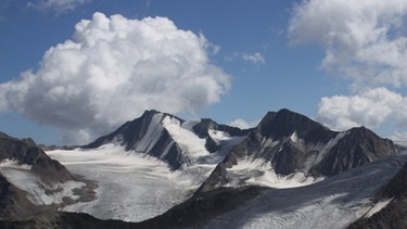 Similaun-Gletscher in den Alpen. Der Klimawandel bringt in den Alpen Gletscherfunde zutage | Bild: dpa/Aicher