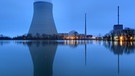 Kernkraftwerk Isar in der Abenddämmerung | Bild: Imago