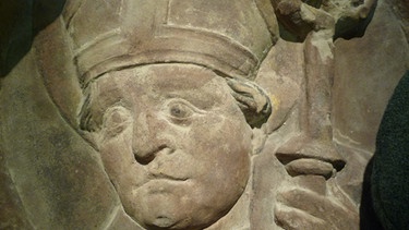 Steinrelief des Heiligen Augustinus | Bild: picture-alliance/dpa