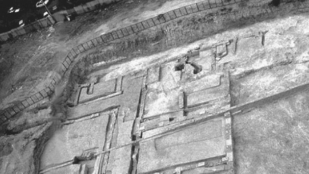 Die Schule des Aristoteles ist bei Bauarbeiten im Zentrum von Athen 1997 entdeckt worden | Bild: picture-alliance/dpa