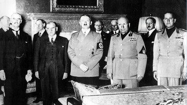 Münchner Abkommen 1938 mit Adolf Hitler | Bild: picture-alliance/dpa