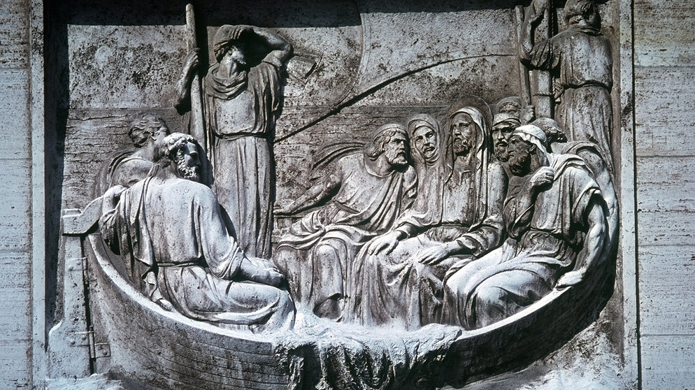 Jesus und Apostel im Boot | Bild: picture-alliance/dpa