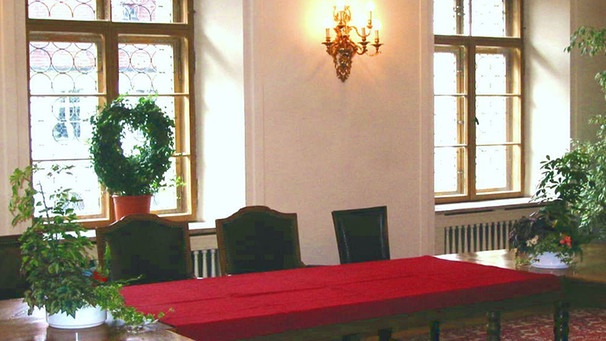 Der historische Trausaal im ehemaligen Benediktinerkloster St. Mang in Füssen | Bild: Standesamt Füssen