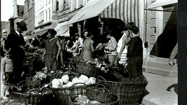Gärtlermarkt in Straubing 1925 | Bild: Fotosammlung Hanns Rohrmayr 20, Stadtarchiv Straubing.