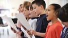 Kinder singen in einem Chor | Bild: colourbox.com