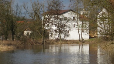 Die Zierermühle am Fluss Regen | Bild: BR/Harald Grill