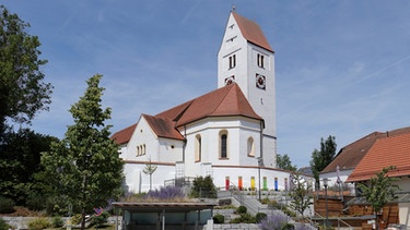 Kath. Pfarrkirche St. Elisabeth in Kirchdorf
| Bild: Armin Reinsch