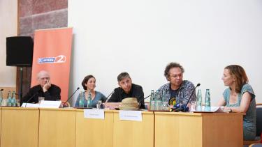 Im Hörspiel-Forum (v.l.): Wolfgang Hagen, Martina Müller-Wallraf, Herbert Kapfer, Andreas Ammer, Diemut Roether   | Bild: BR / Ralf Orthofer