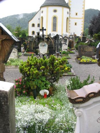 Jennerwein-Grab auf dem Friedhof St. Martin im Schlierseer Ortsteil Westenhofen | Bild: BR / Ernst Eisenbichler