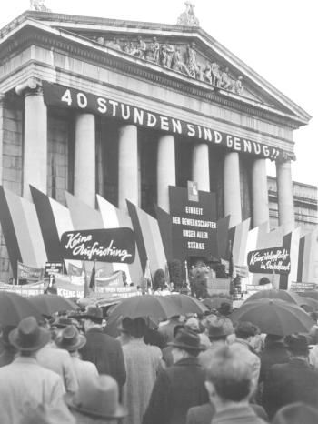 Maikundgebung 1956 in München | Bild: picture-alliance/dpa