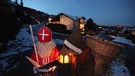 Der heilige Nikolaus und sein Begleiter Knecht Ruprecht | Bild: picture-alliance/dpa