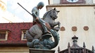 Eine Georgsfigur vor dem "deutschen Pavillon" in Disneyworld. | Bild: picture-alliance/dpa