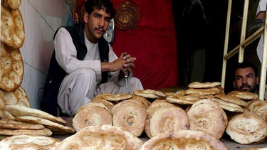 Fladenbäcker in Kabul | Bild: picture-alliance/dpa