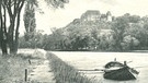 Ruderboot am Landshuter Isar-Ufer 1911 mit Burg Trausnitz | Bild: Stadtarchiv Landshut
