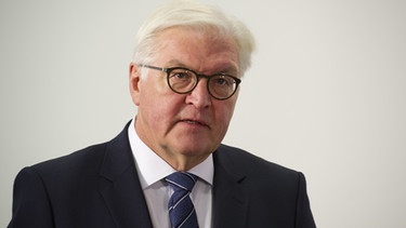 Portrait von Frank-Walter Steinmeier | Bild: picture-alliance/dpa/ Malte Ossowski SVEN SIMON