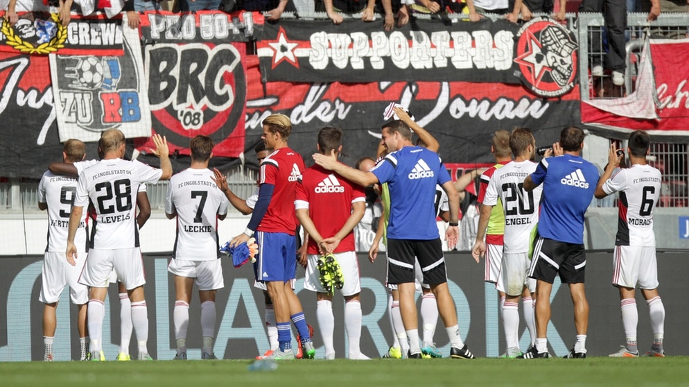 Jubel beim FC Ingolstadt | Bild: picture-alliance/dpa