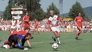 1990/91: FV Weinheim - Bayern München 1:0 | Bild: picture-alliance/dpa