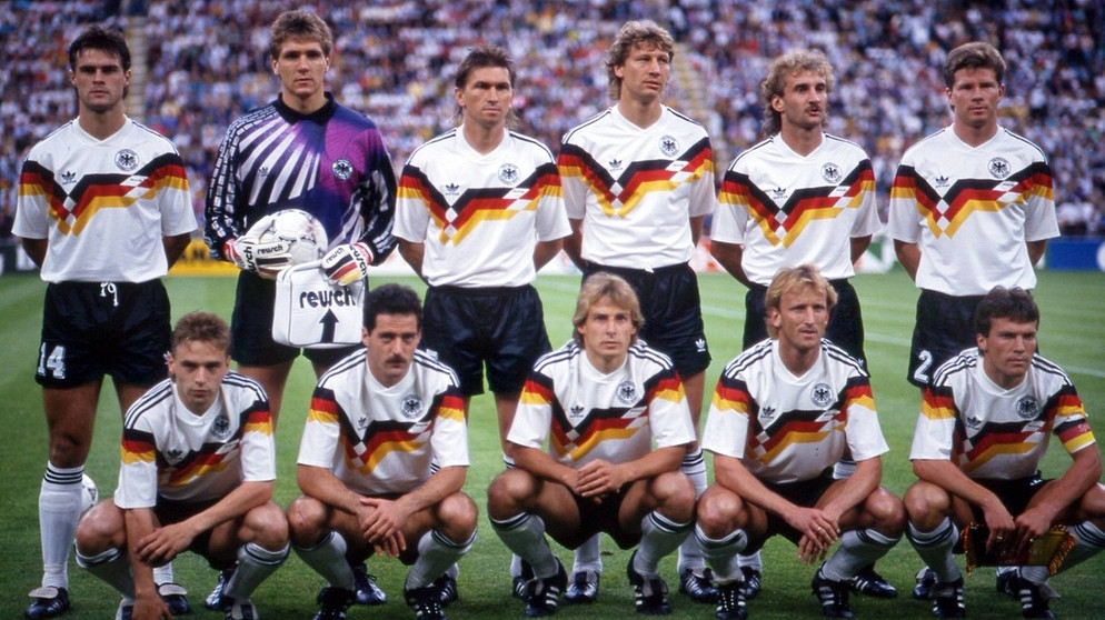 Deutsches Nationalteam 1990 | Bild: imago/Sportfoto Rudel