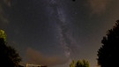 Milchstraße im Juli über Lengries. Zeitraffer (Timelapse) aus Einzelbildern | Bild: Robert Kukuljan